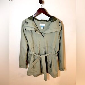 Columbia Trench Coat (new)
